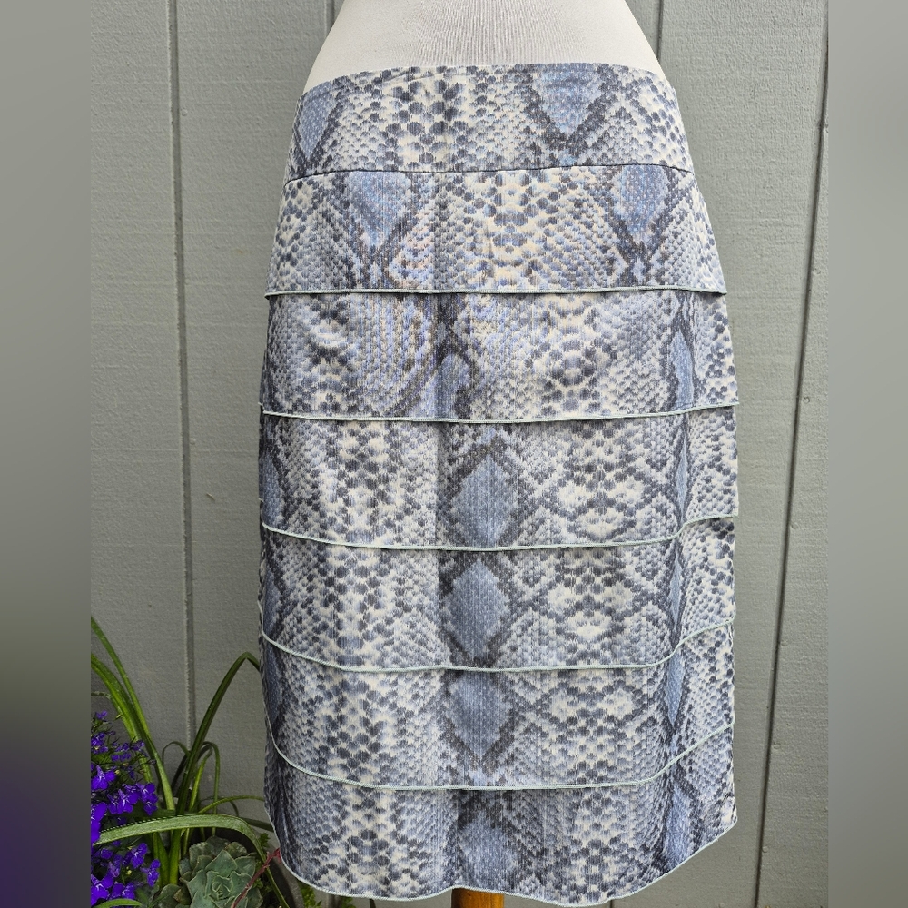 Womens Tribal Gray Snake Print Skirt Size 10